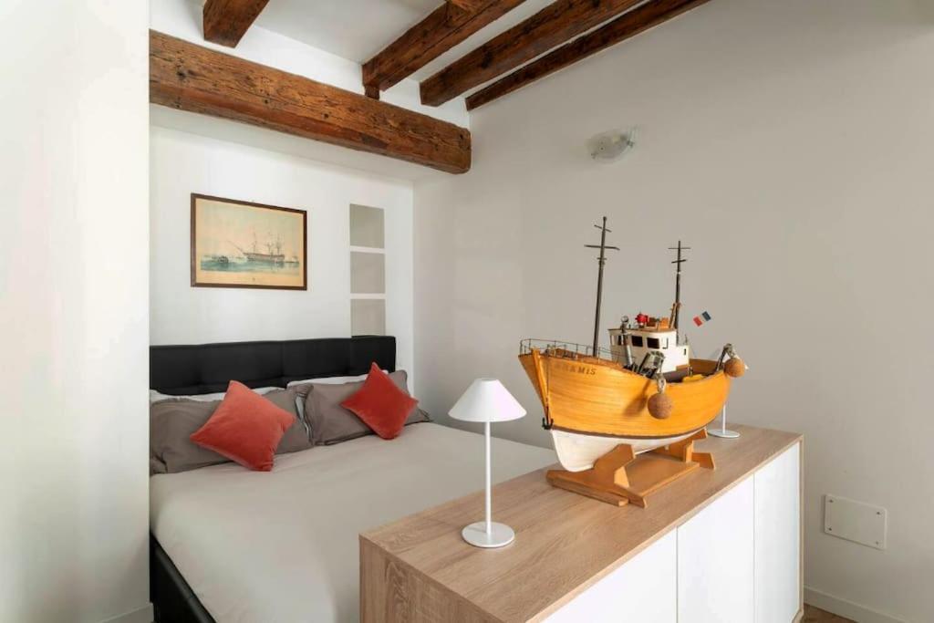 Ca 3 Leoni - Romantic House In The Heart Of Venecia Exterior foto