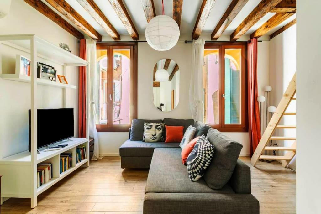 Ca 3 Leoni - Romantic House In The Heart Of Venecia Exterior foto